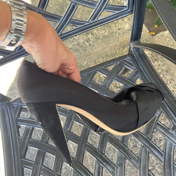 Amanda Wakeley NANA Black Satin high heels shoes size 40 - Picture 5 of 10